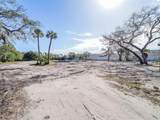 690 6TH Avenue - Photo 4
