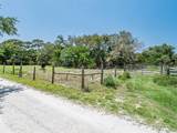 10995 Roseland Road - Photo 9
