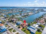 425 Capri Boulevard - Photo 10
