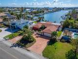 425 Capri Boulevard - Photo 4