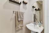 102 Moody Avenue - Photo 10