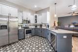 12306 Woodlands Circle - Photo 16