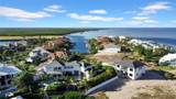 962 Symphony Isles Boulevard - Photo 19