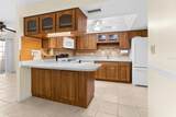 10449 Larchmont Place - Photo 16