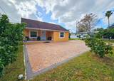 7211 Waycross Avenue - Photo 2
