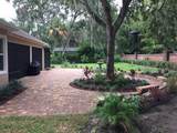 2 Laura Court - Photo 2