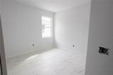 9032 Evelyn Road - Photo 16