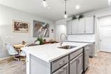 8321 Wildflower Glen Avenue - Photo 5
