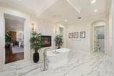 801 Brightwaters Boulevard - Photo 54