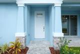 2569 Mario Way - Photo 8