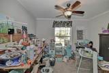 24 Lois Avenue - Photo 25