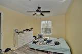 24 Lois Avenue - Photo 26