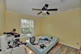 24 Lois Avenue - Photo 27