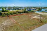 916 43RD Terrace - Photo 4