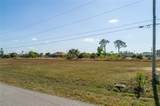 916 43RD Terrace - Photo 8