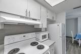 100 Waverly Way - Photo 5