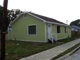1554 Tilley Avenue - Photo 2