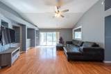 9415 Pebble Glen Avenue - Photo 4