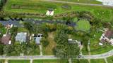 11123 Lake Shore Drive - Photo 4