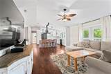 1037 Jamaica Way - Photo 35