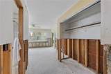 9101 Oak Street - Photo 12