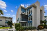 315 Medallion Boulevard - Photo 2