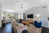 921 Lynnlea Lane - Photo 3