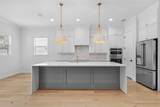 803 Woodlawn Avenue - Photo 12