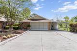8921 Thoroughbred Point - Photo 22
