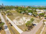 611 Palm Bluff Street - Photo 16
