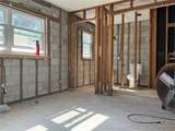 4716 Vasconia Street - Photo 6