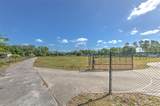 6709 Knights Griffin Road - Photo 15