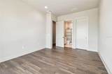 344 Capri Boulevard - Photo 45