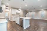 1526 Arch Street - Photo 5