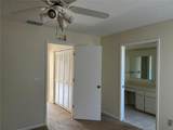 1512 Chateaux De Ville Court - Photo 15