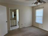 1512 Chateaux De Ville Court - Photo 24