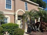 1512 Chateaux De Ville Court - Photo 3