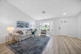 11218 Sun Tree Road - Photo 12