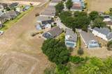 547 Windsor Place - Photo 37