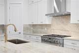 2805 Wallace Avenue - Photo 8