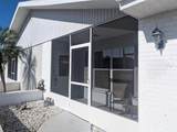 810 Bluewater Drive - Photo 3