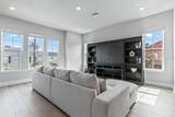 2110 Azeele Street - Photo 11