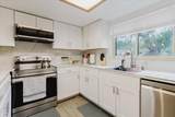 1010 Oakhill St - Photo 18