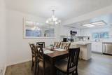 1010 Oakhill St - Photo 3