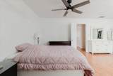 1010 Oakhill St - Photo 38