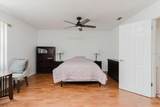 1010 Oakhill St - Photo 40