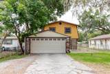 1010 Oakhill St - Photo 5