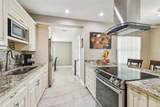 8006 Tanglewood Lane - Photo 10