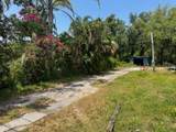 10709 Bay Road - Photo 2