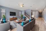 11006 Tahiti Isle Lane - Photo 18